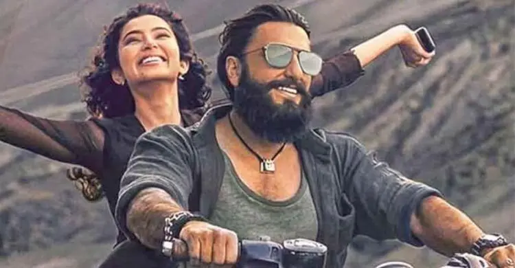 রণবীরের ‘ধুরন্ধর ২’ বক্স অফিসে এখনও অপ্রতিরোধ্য