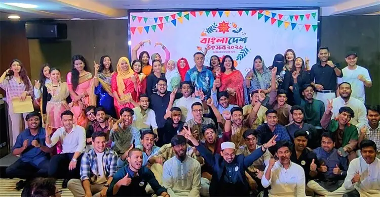 কুয়ালালামপুরে হৃদয় ছুঁয়ে গেলো ‘বাংলাদেশ উৎসব’