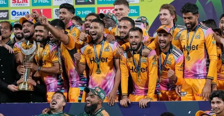 নাহিদদের সামনে দাঁড়াতেই পারেনি হায়দরাবাদ, চ্যাম্পিয়ন পেশোয়ার  