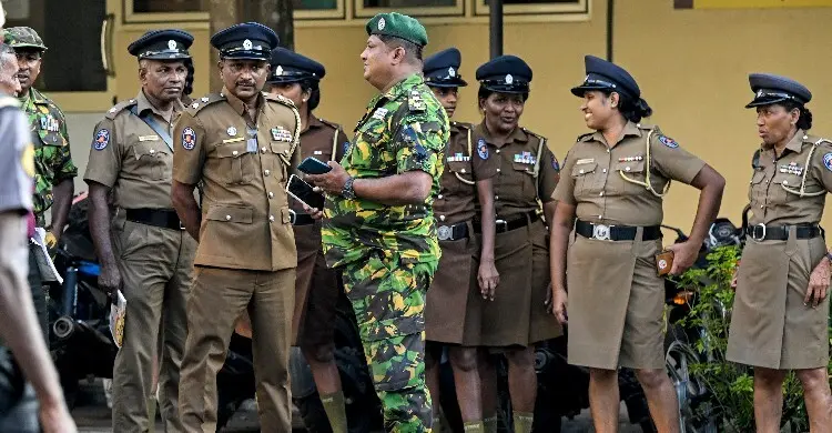 শ্রীলঙ্কায় সাইবার প্রতারণা চক্রের ৩৭ চীনা নাগরিক গ্রেফতার
