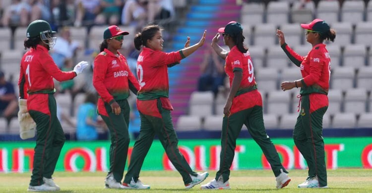 নারী টি-টোয়েন্টি বিশ্বকাপ পাকিস্তানকে হারিয়ে বাংলাদেশের মেয়েদের ইতিহাস