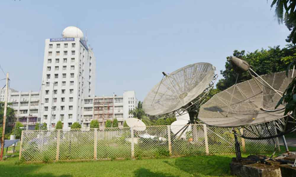 ৯ জেলায় বৃষ্টির সম্ভাবনা, নদীবন্দরে সতর্কতা