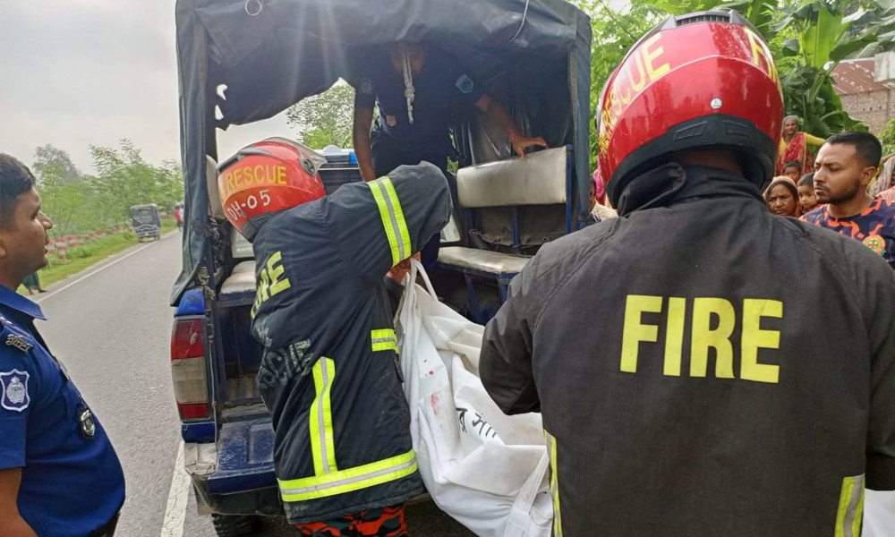 ধুনটে ট্রাকের ধাক্কায় প্রাণ গেল মোটরসাইকেল চালকের