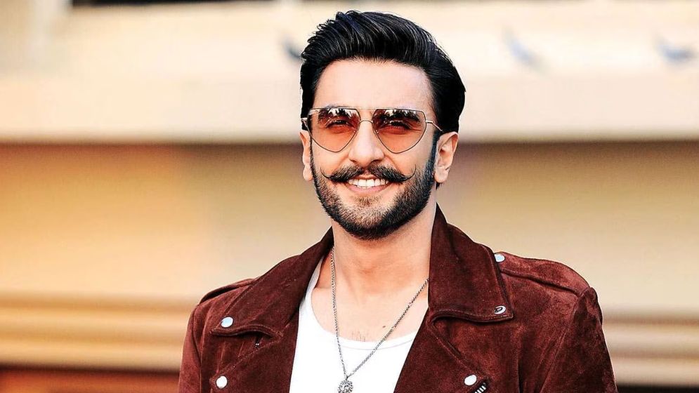 প্রলয় সিনেমা নিয়ে আসছেন রণবীর সিং