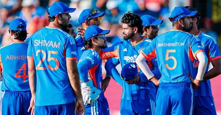 ইতিহাসে প্রথমবার টি-টোয়েন্টিতে এমন লজ্জার রেকর্ড ভারতের