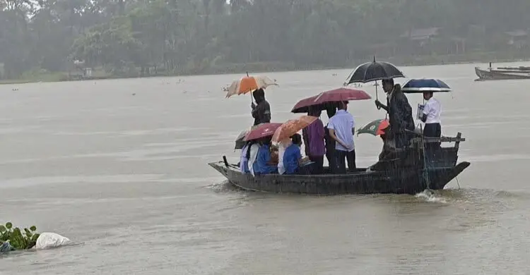 পাহাড়ি ঢলে সুনামগঞ্জে বাড়ছে নদ-নদীর পানি, বন্যার শঙ্কা