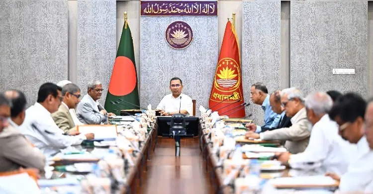 প্রধানমন্ত্রীর সভাপতিত্বে চলছে মন্ত্রিপরিষদের বৈঠক