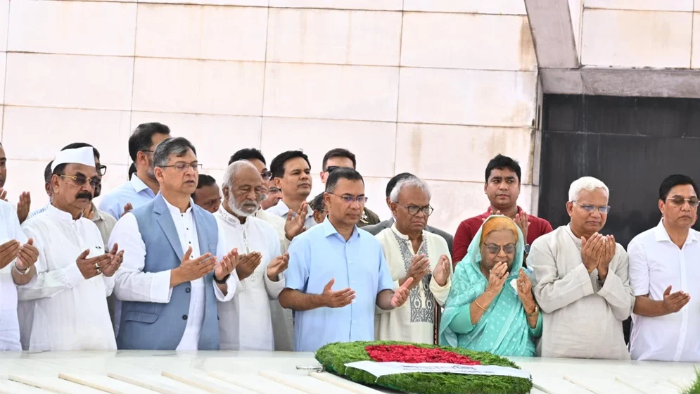 বিএনপির ৪৮তম প্রতিষ্ঠাবার্ষিকী উপলক্ষে জিয়াউর রহমান ও খালেদা জিয়ার সমাধিতে প্রধানমন্ত্রীর শ্রদ্ধা